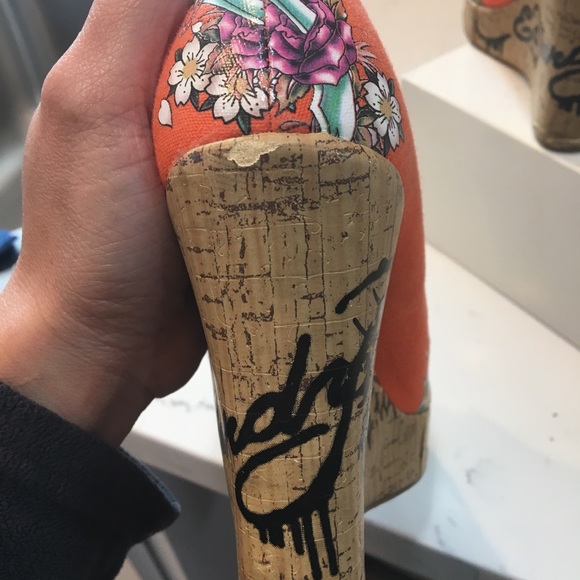 Ed Hardy Wedge - Picture 4 of 5
